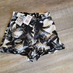 NWT So Rad Palm Print High Waisted Shorts XS